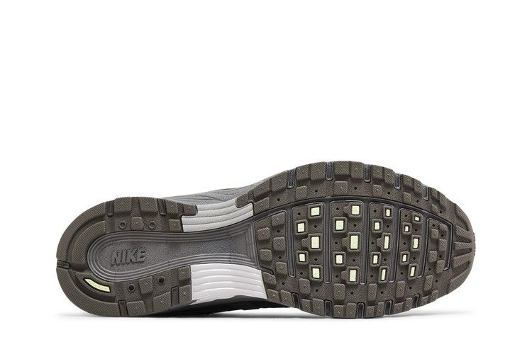 Nike P-6000 Cave Stone Medium Ash Flat Pewter Metallic Silver mans sneaker